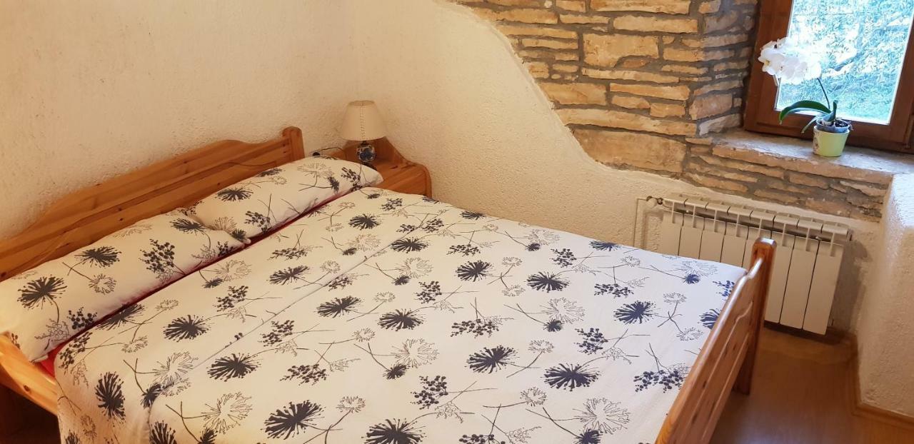 Вилла Casa Istria Буйе Экстерьер фото