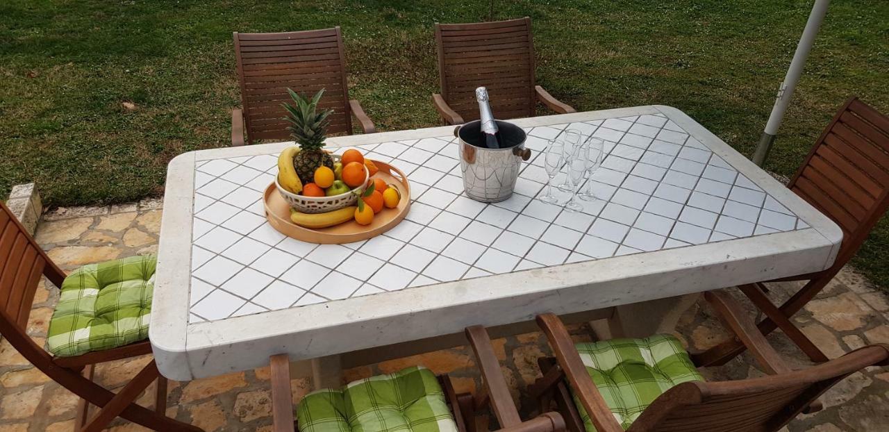 Вилла Casa Istria Буйе Экстерьер фото