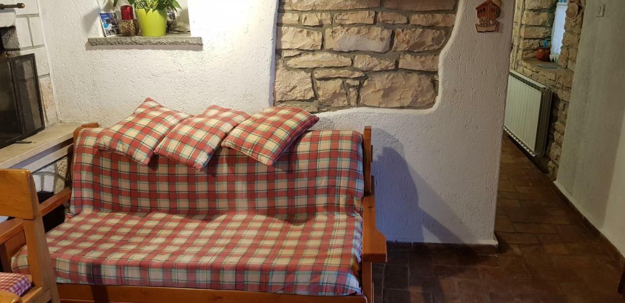 Вилла Casa Istria Буйе Экстерьер фото