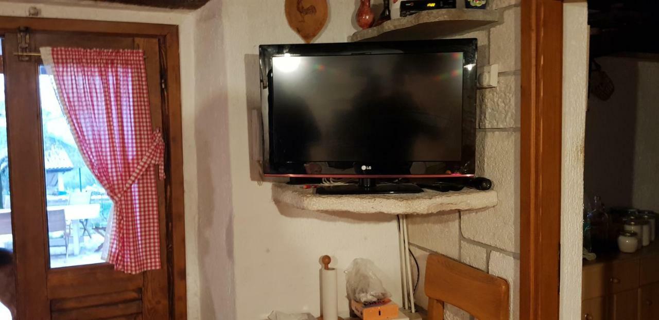 Вилла Casa Istria Буйе Экстерьер фото